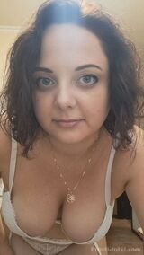 Миниатюра Массажистка Анюта Центральный Фотография 