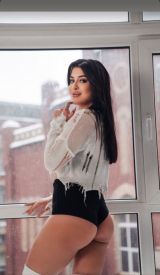 Миниатюра Индивидуалка Вилена Фестивальный Фотография 