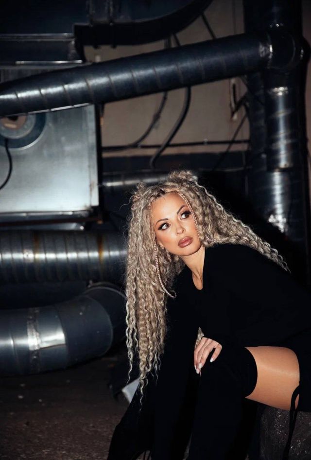 Индивидуалка Анастасия Пригород Фотография 