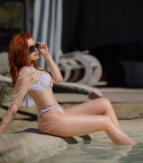 Миниатюра Индивидуалка Cофия Фестивальный Фотография 