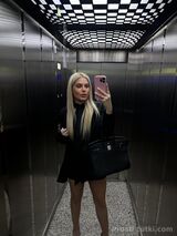 Миниатюра Индивидуалка Кристина Центральный Фотография 