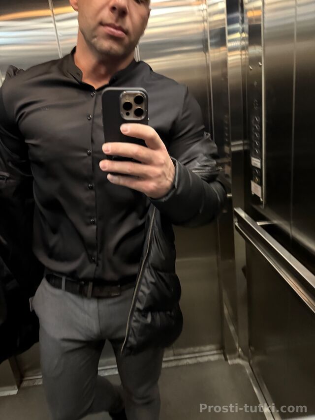 Мужчина Max Центральный Фотография 