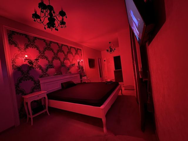 Салон Мулен руж Центральный Фотография 